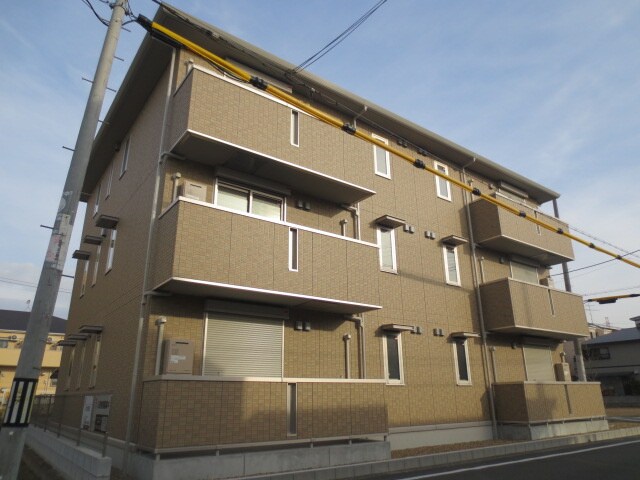 シューパレスⅢの物件外観写真