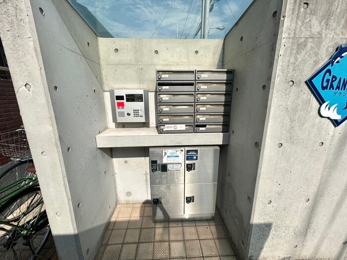 グランブル－の物件外観写真