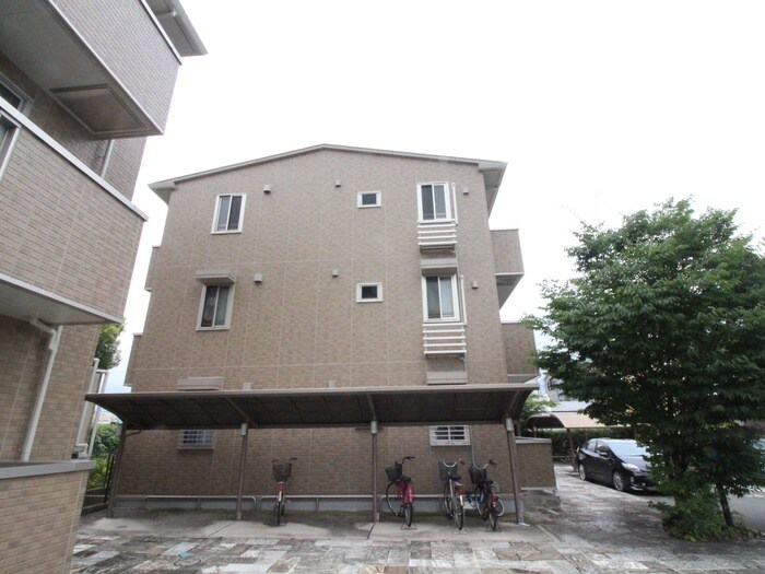 牛滝欅荘Ａ棟の物件外観写真