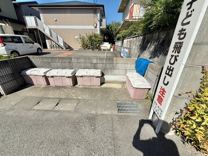 カ－サ・カロの物件外観写真