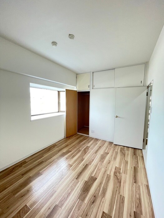 ハイマート新喜多の物件内観写真