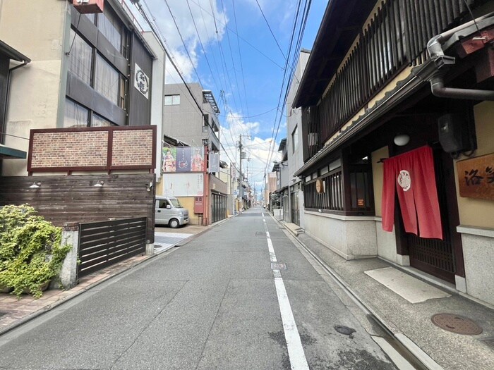 阪急アパートの物件外観写真