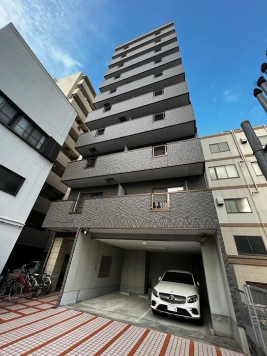 クレセ－ル阿波座の物件外観写真