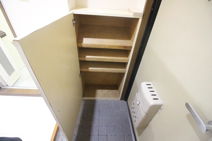 リバーサイド三国の物件内観写真