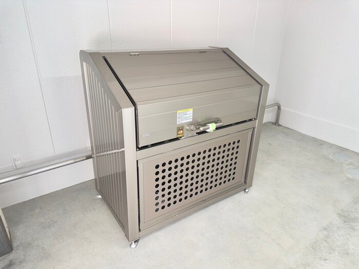 サンモールコート九条の物件外観写真