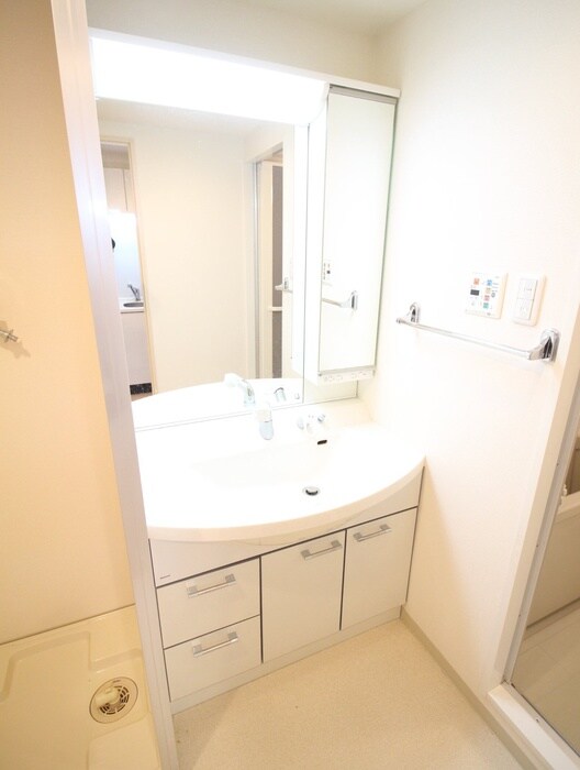 レジディア京都駅前の物件内観写真