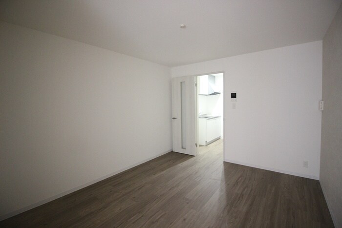 サンプレミアム江坂の物件内観写真