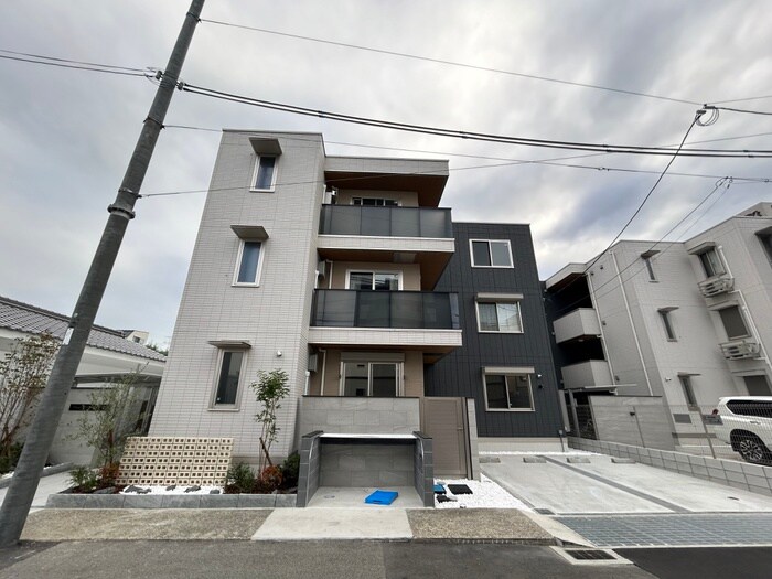 クラシスト甲子園一番町Ⅱの物件外観写真