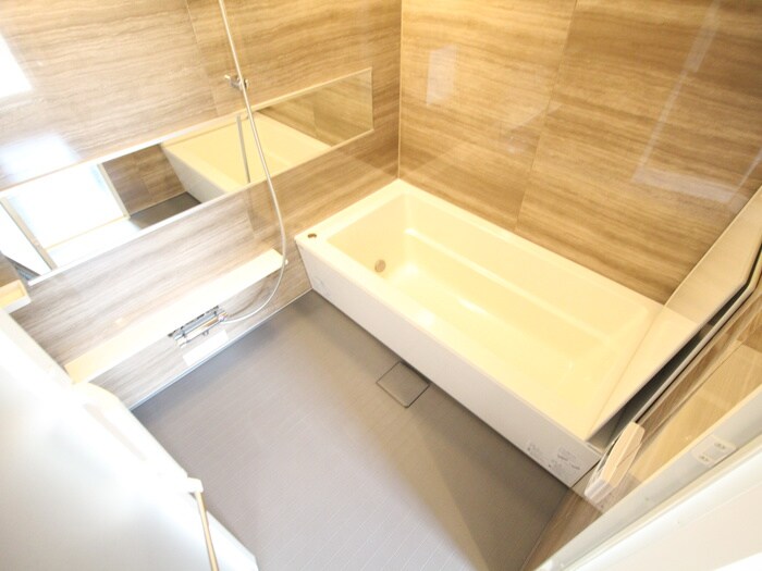 フローラル桃山台の物件内観写真