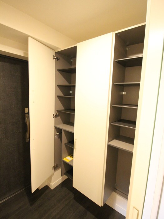 フローラル桃山台の物件内観写真