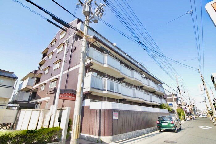 セレニティ武庫之荘の物件外観写真