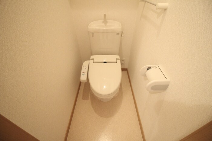 フィオーレ松ヶ丘の物件内観写真