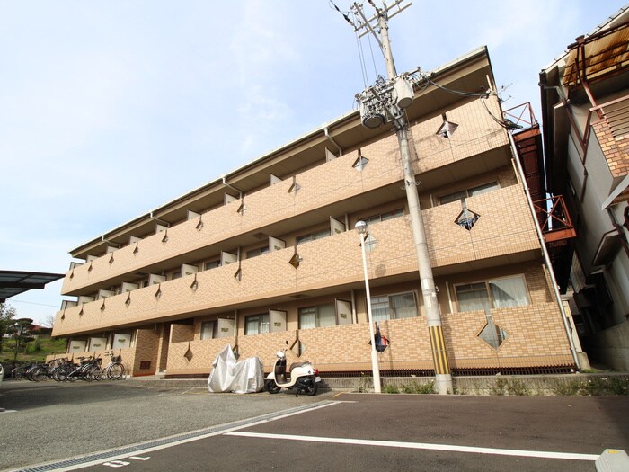 メゾン・ド・スピカの物件外観写真