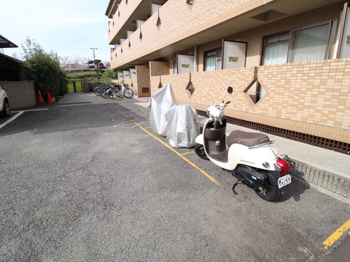 メゾン・ド・スピカの物件外観写真