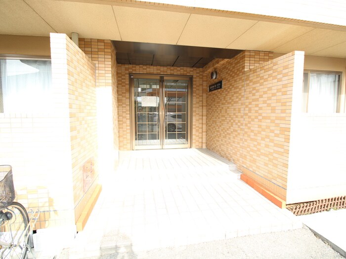 メゾン・ド・スピカの物件外観写真