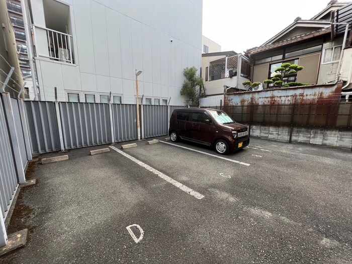 グロ－リ－１１の物件外観写真