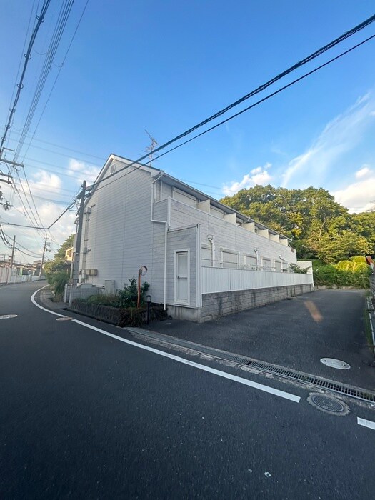 デイジーコート牧野の物件外観写真