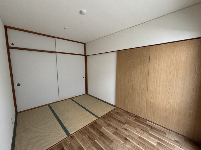 ピンクフラミンゴの物件内観写真