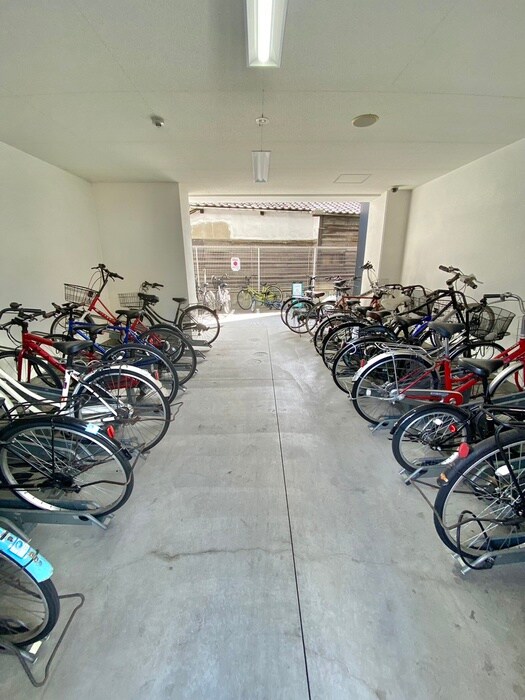 エルミタ－ジュ難波南Ⅴの物件外観写真