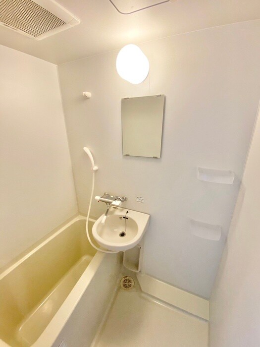 エルミタ－ジュ難波南Ⅴの物件内観写真