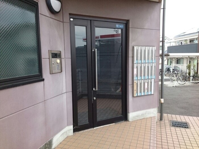 ウエスビュ－の物件外観写真