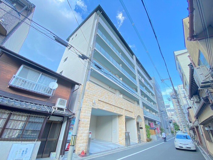 プルミエール朱雀の物件外観写真