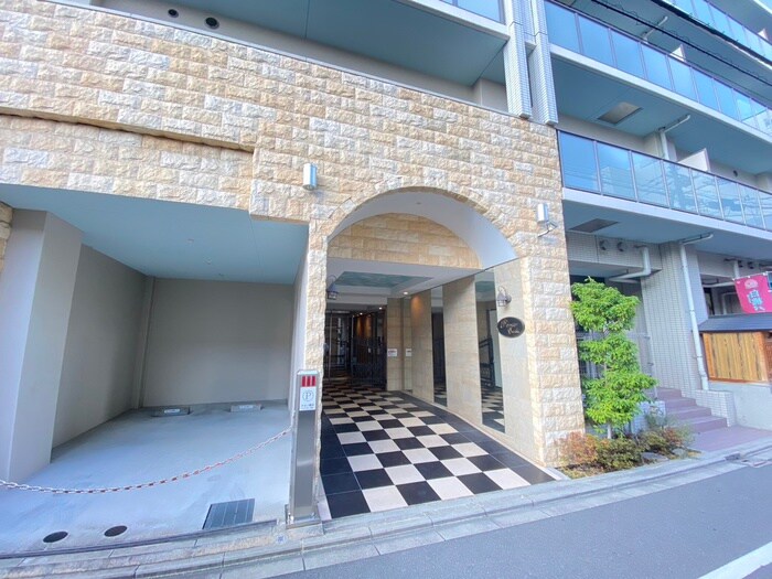 プルミエール朱雀の物件外観写真