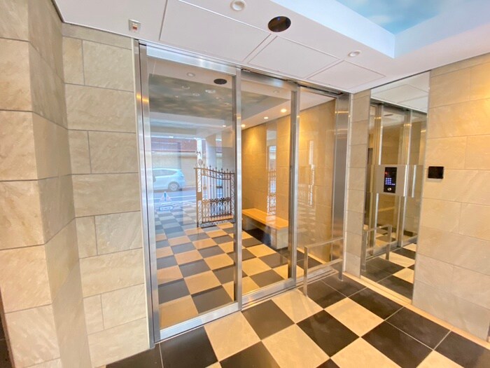 プルミエール朱雀の物件外観写真