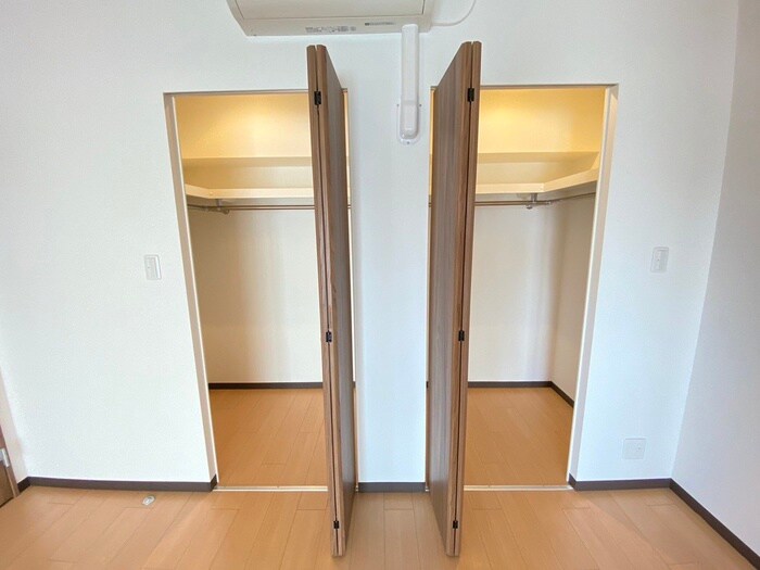 プルミエール朱雀の物件内観写真