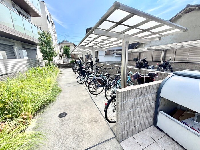 シャーメゾン寝屋川中央の物件外観写真