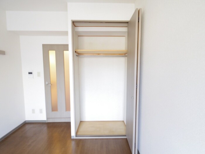 リバ－ス桐山の物件内観写真