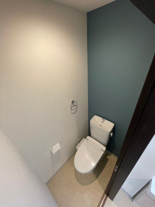 セラフィーメゾン郡元町の物件内観写真