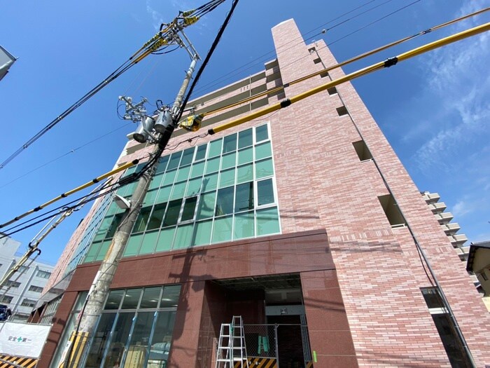 彩テラスの物件外観写真