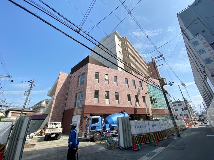 彩テラスの物件外観写真