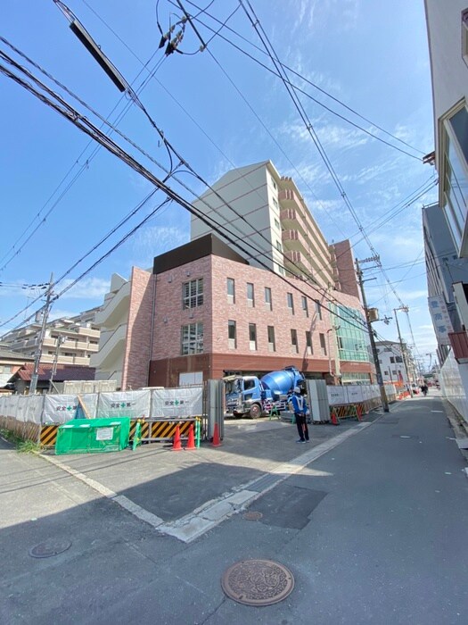 彩テラスの物件外観写真