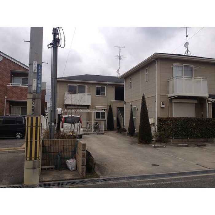 ヴィヴァン・ノ－ルの物件外観写真