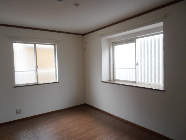 ヴィヴァン・ノ－ルの物件内観写真