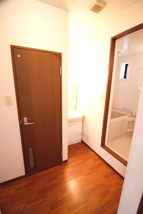 ヴォヌール・ミチの物件内観写真