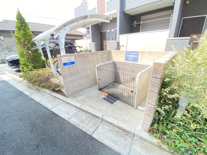 ソフテイルＳＩＸの物件外観写真