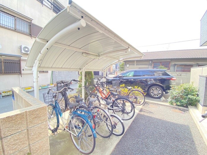 ソフテイルＳＩＸの物件外観写真