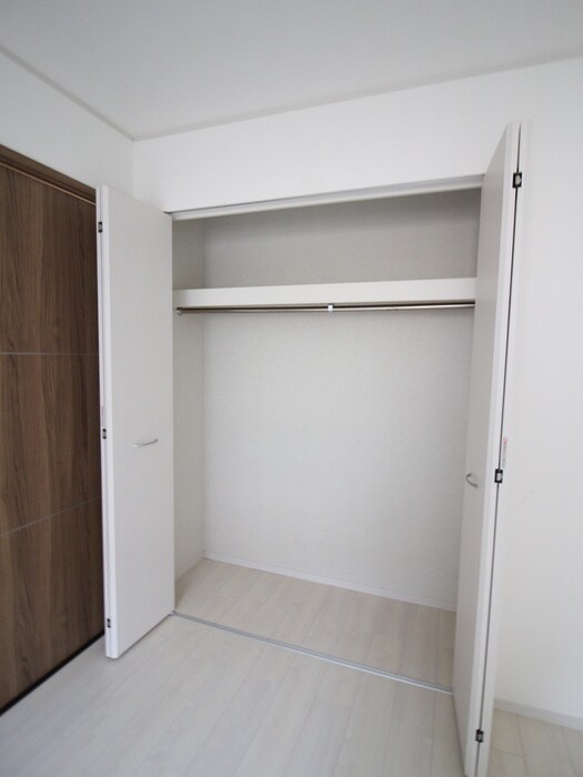 ソフテイルＳＩＸの物件内観写真