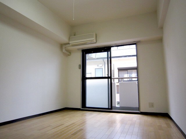 クリヨン宝塚の物件内観写真