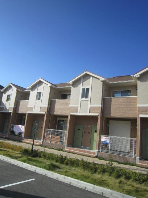 アルルⅡ番館の物件外観写真