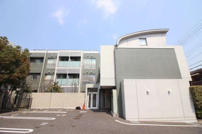 Murata Mansion Artist courtの物件外観写真