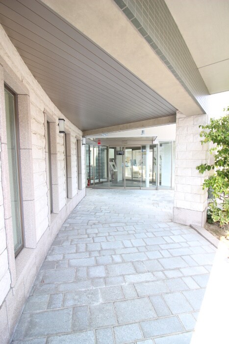 Murata Mansion Artist courtの物件外観写真