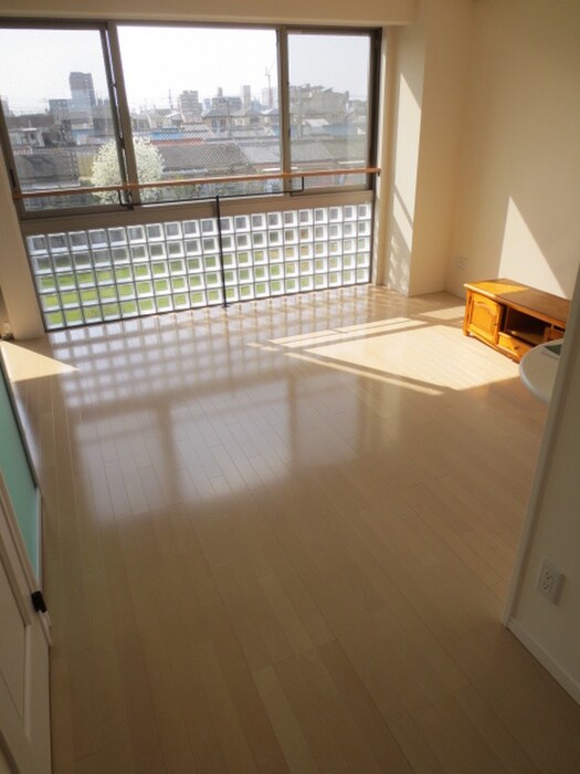 Murata Mansion Artist courtの物件内観写真