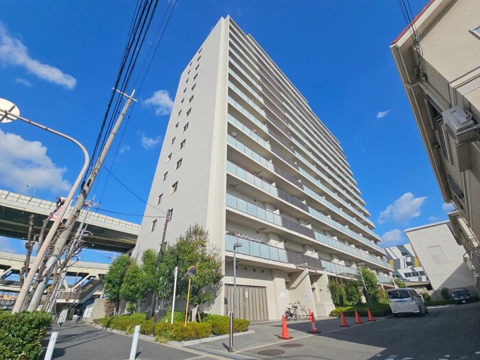 ｼｬﾙﾏﾝﾌｼﾞｽﾏｰﾄﾖｼﾀｴｷﾏｴｽﾃｰｼｮﾝﾌﾞﾗｲﾄの物件外観写真