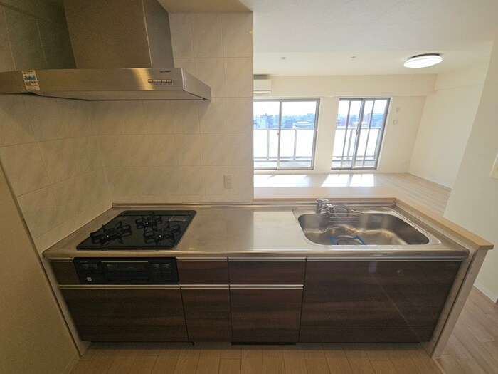 ｼｬﾙﾏﾝﾌｼﾞｽﾏｰﾄﾖｼﾀｴｷﾏｴｽﾃｰｼｮﾝﾌﾞﾗｲﾄの物件内観写真