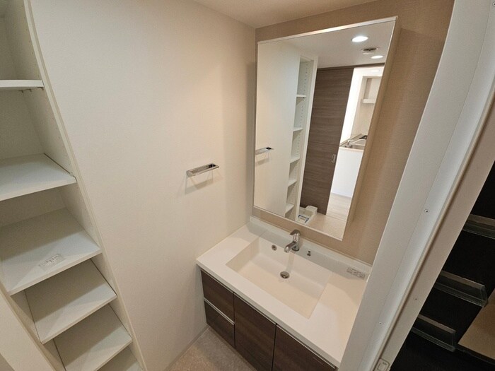 ｼｬﾙﾏﾝﾌｼﾞｽﾏｰﾄﾖｼﾀｴｷﾏｴｽﾃｰｼｮﾝﾌﾞﾗｲﾄの物件内観写真