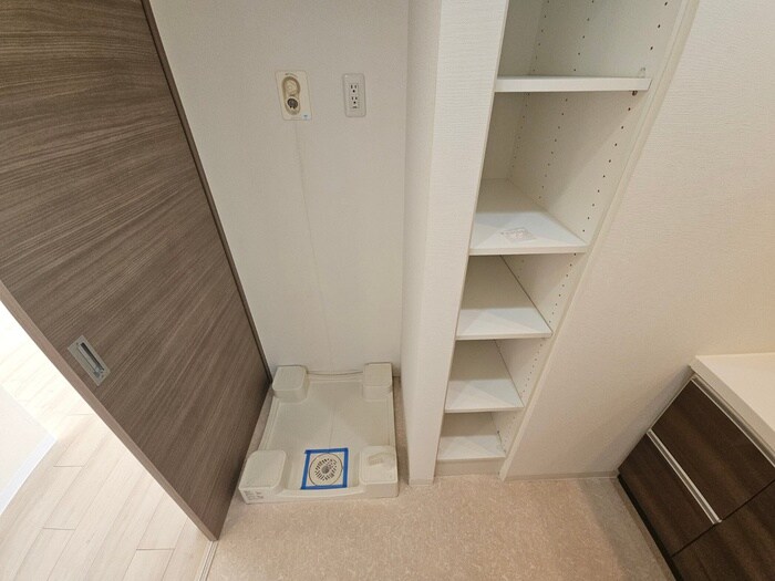 ｼｬﾙﾏﾝﾌｼﾞｽﾏｰﾄﾖｼﾀｴｷﾏｴｽﾃｰｼｮﾝﾌﾞﾗｲﾄの物件内観写真